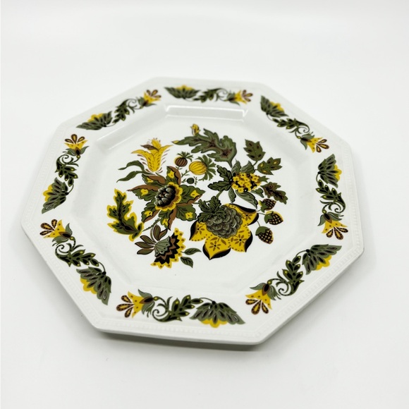 Vintage Johnson Brothers Heritage Persian Garden Ironstone China Dinner Plate - Picture 4 of 12